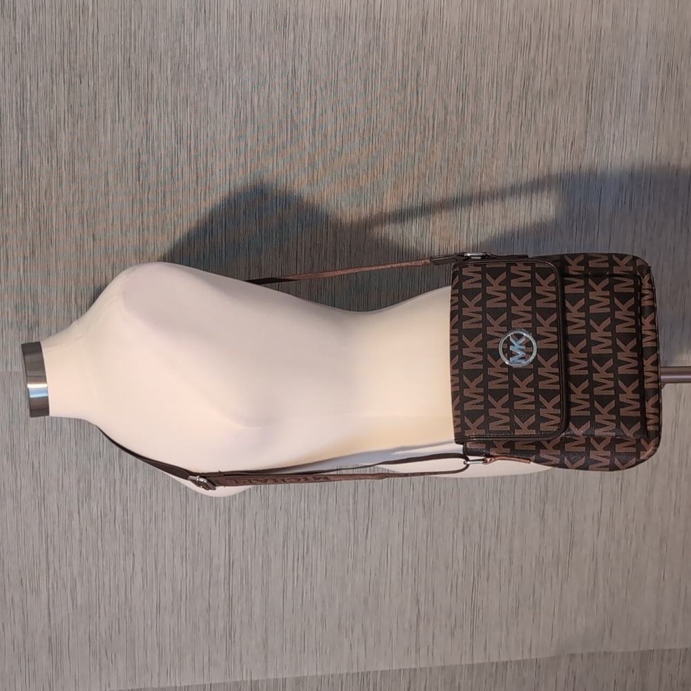 Michael Kors Crossbody Purse